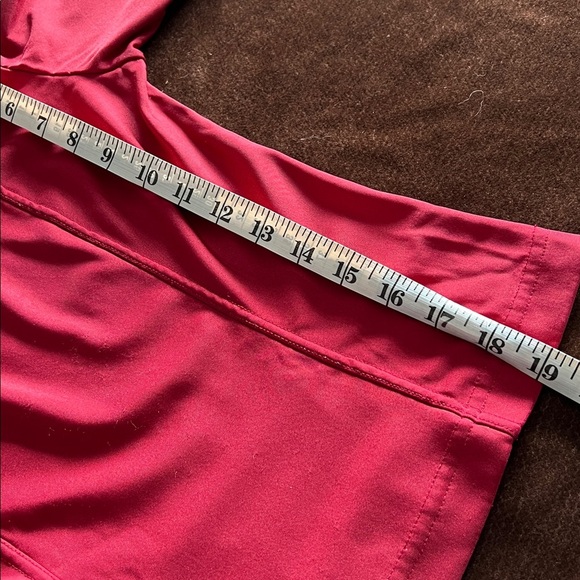 Spandex square neckline t shirt cranberry red size small - Picture 4 of 6